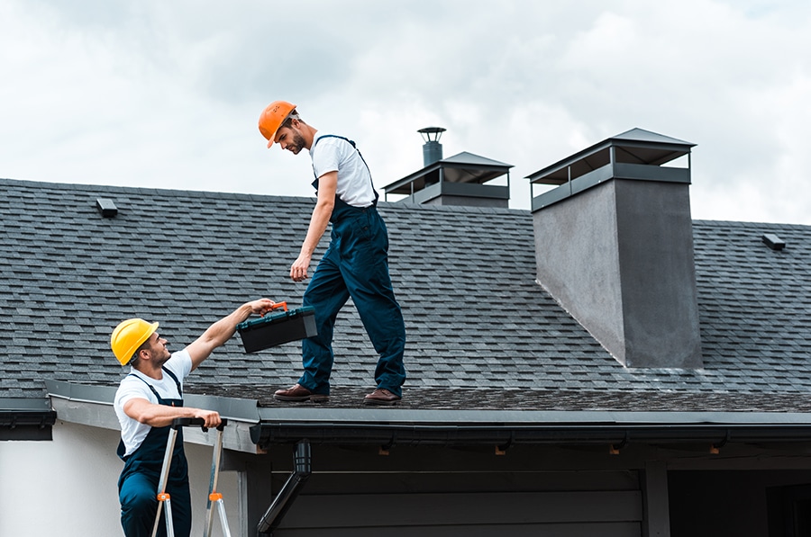 4 Safe Roofing Tips Every Homeowner Should Know